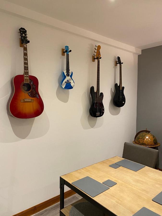 פורט ויליאם 3 Sheraton Apartments מראה חיצוני תמונה