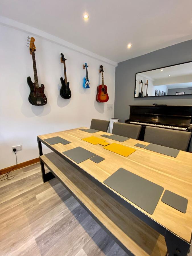 פורט ויליאם 3 Sheraton Apartments מראה חיצוני תמונה